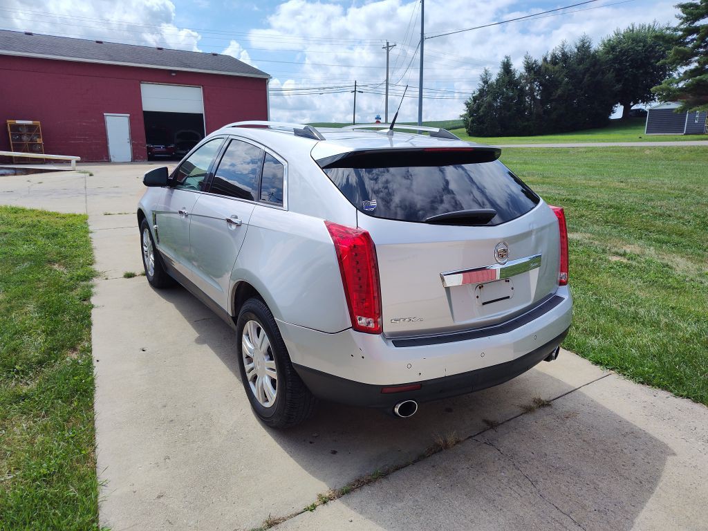 2010 Cadillac SRX Image 2