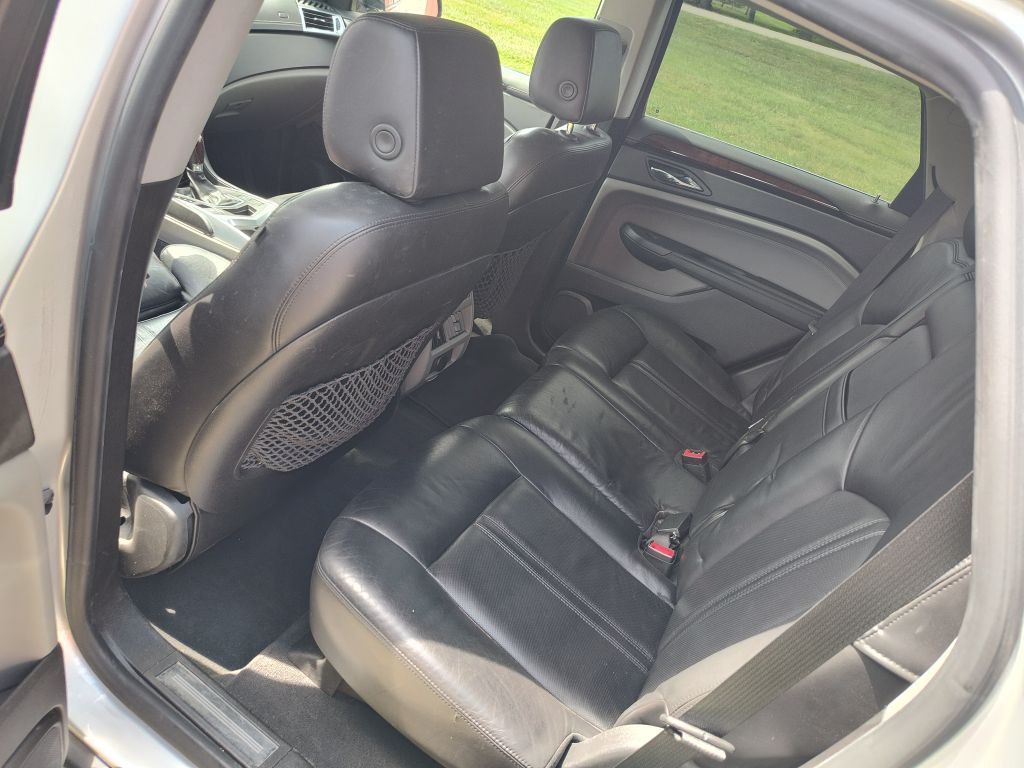 2010 Cadillac SRX Image 6