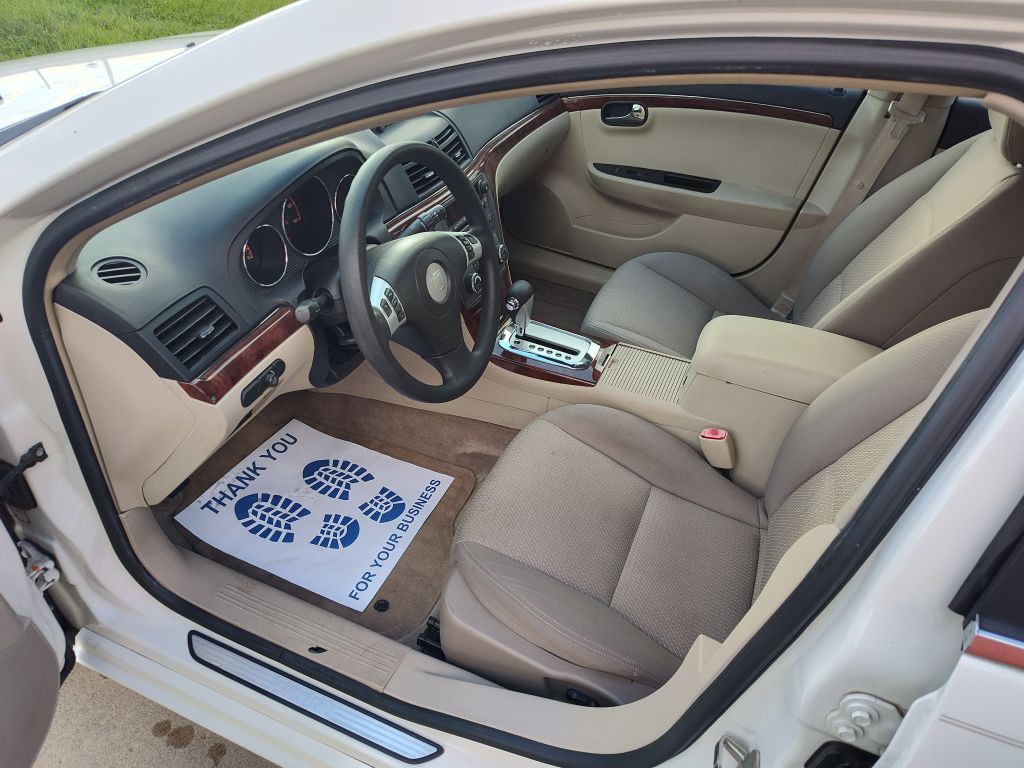 2007 Saturn Aura Image 5
