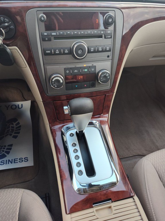 2007 Saturn Aura Image 8
