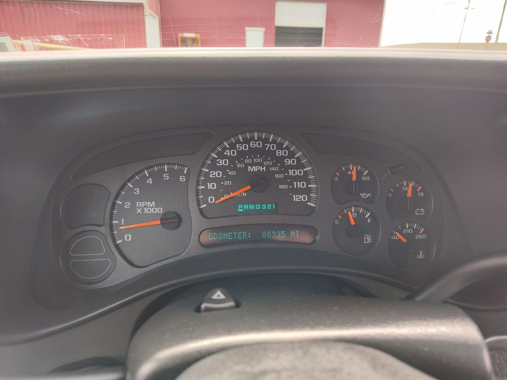 2004 Chevrolet Avalanche Image 7