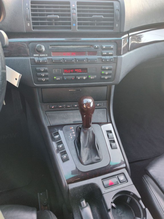 2003 BMW 3 Series Image 7