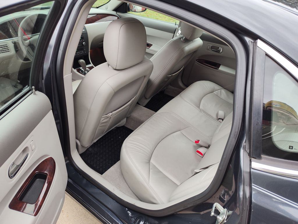 2008 Buick Lacrosse Image 6