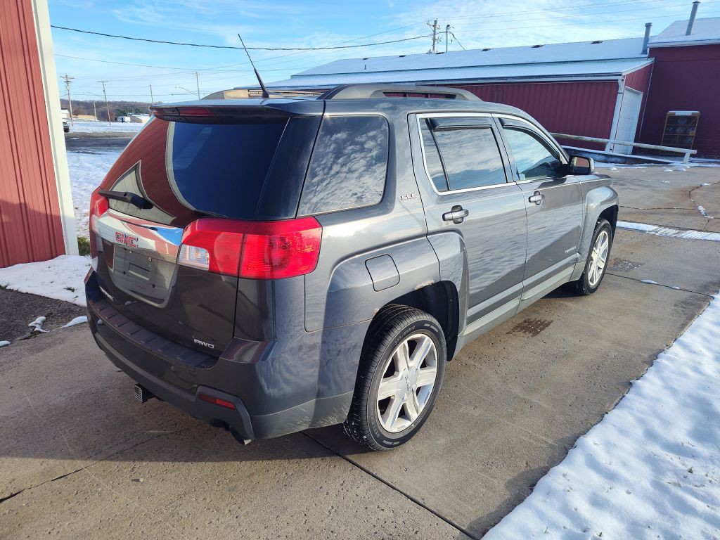 2011 GMC Terrain Image 3