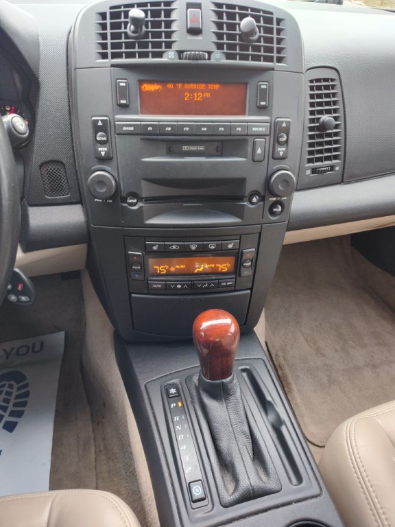 2003 Cadillac CTS Image 8