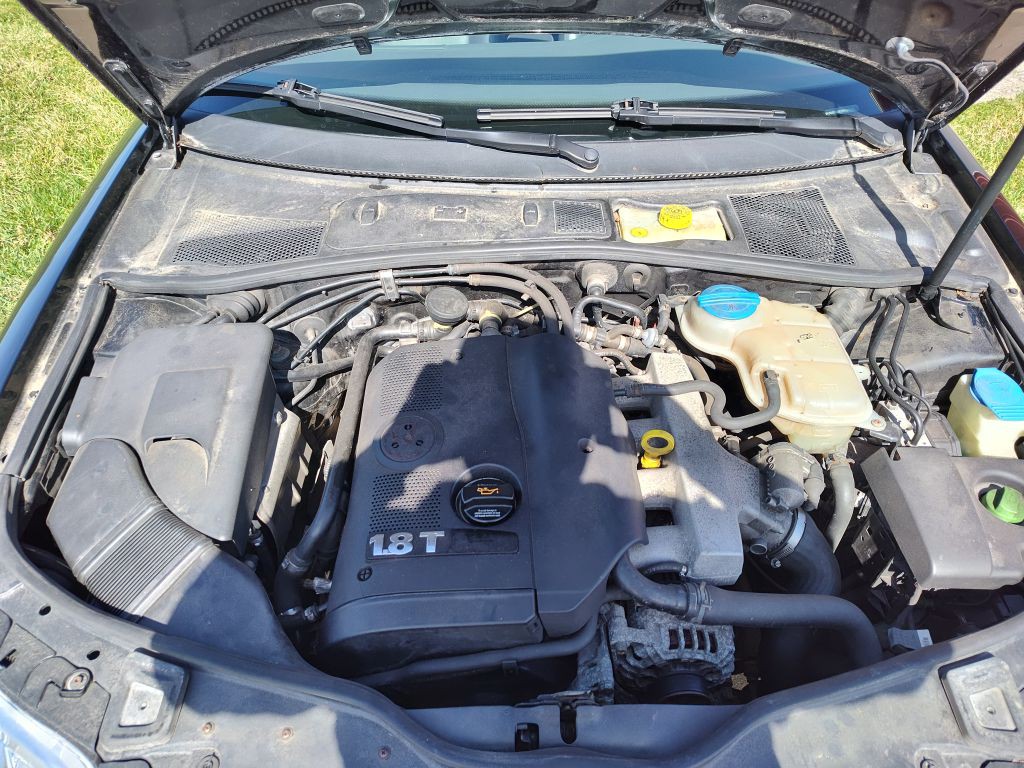 2005 Volkswagen Passat Image 9