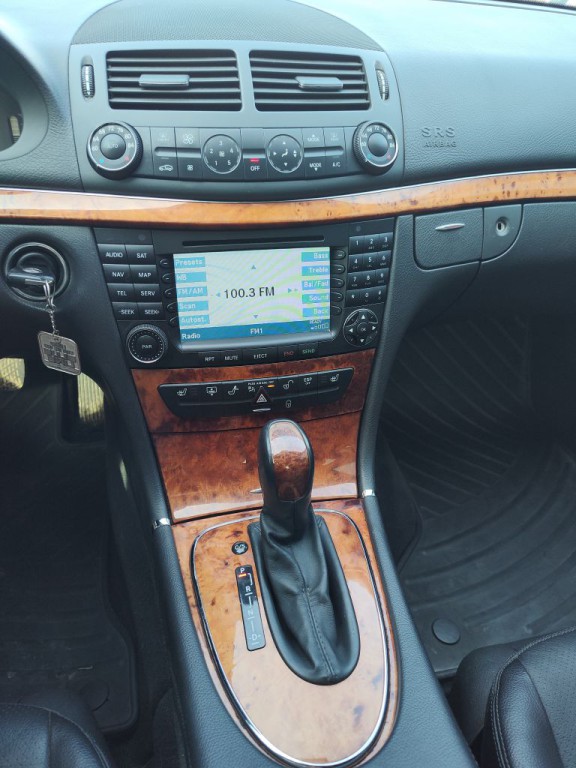 2006 Mercedes-Benz E-Class Image 8