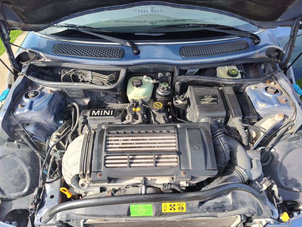 2006 MINI Cooper Image 8