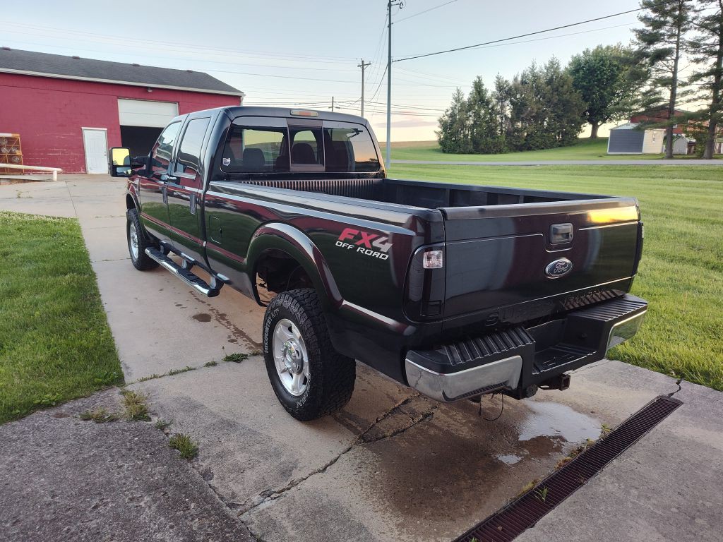 2010 Ford F-350 Image 2