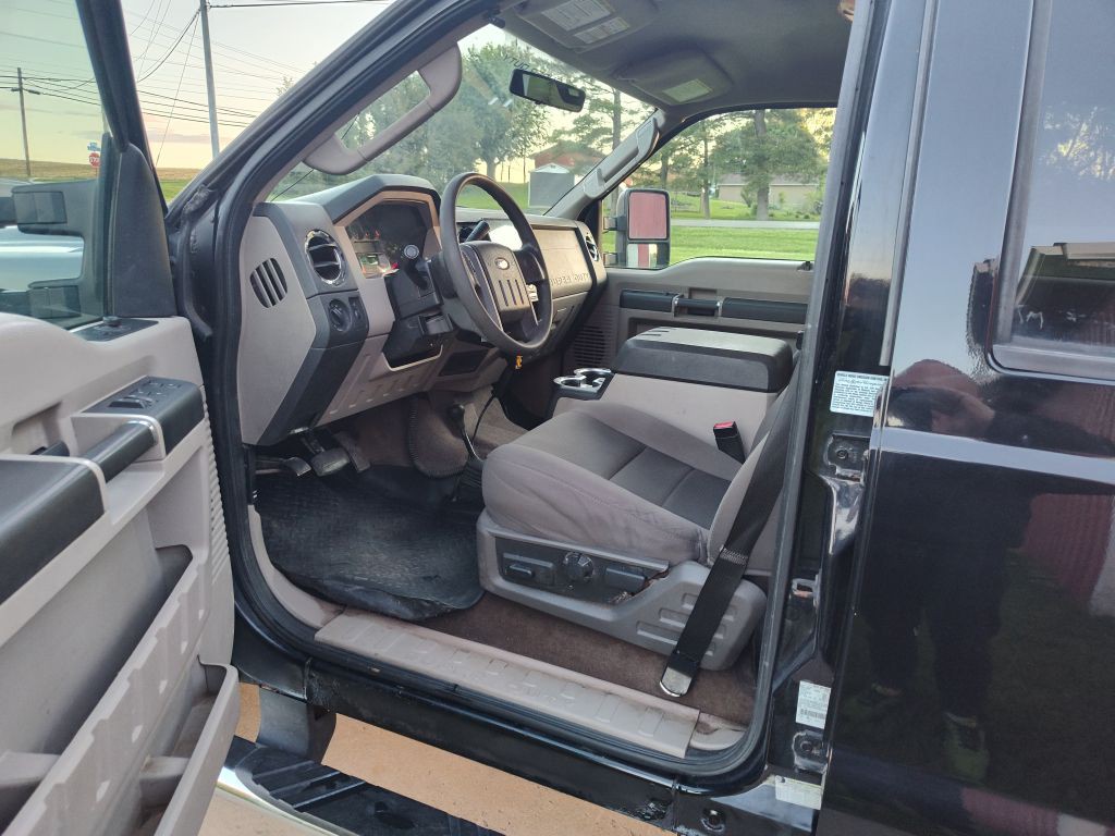 2010 Ford F-350 Image 5