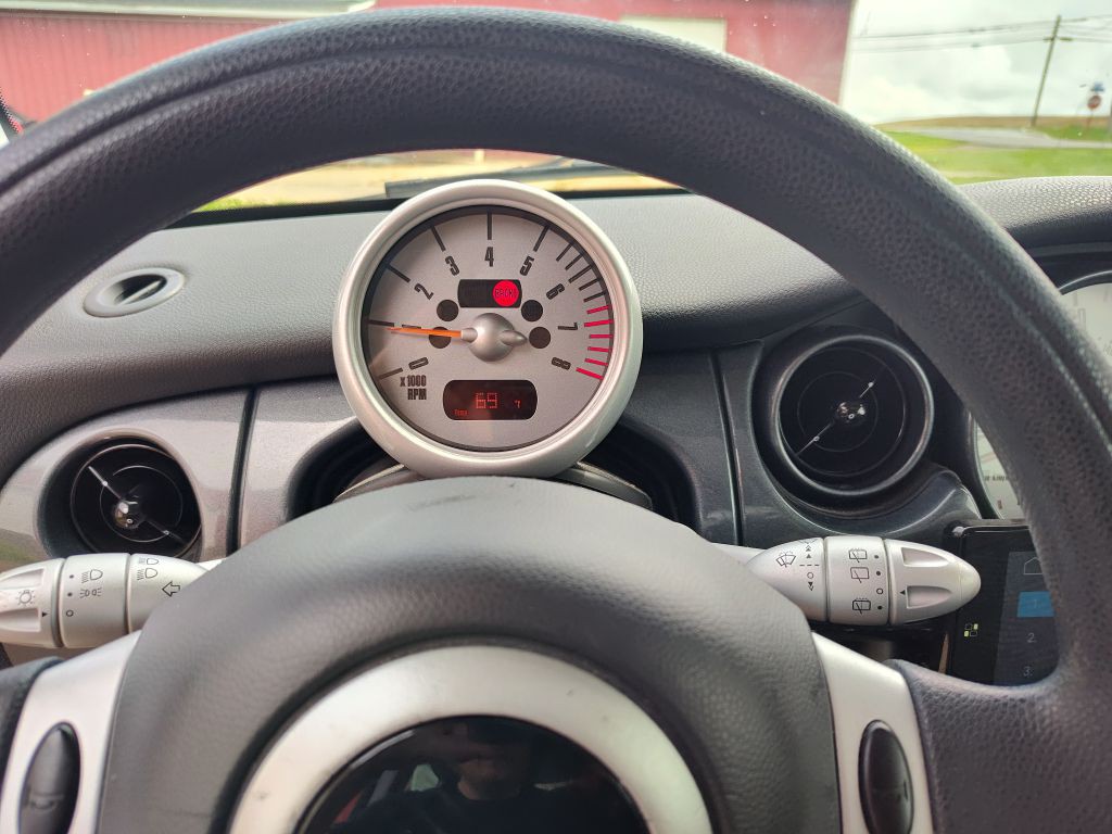 2003 MINI Cooper Image 6