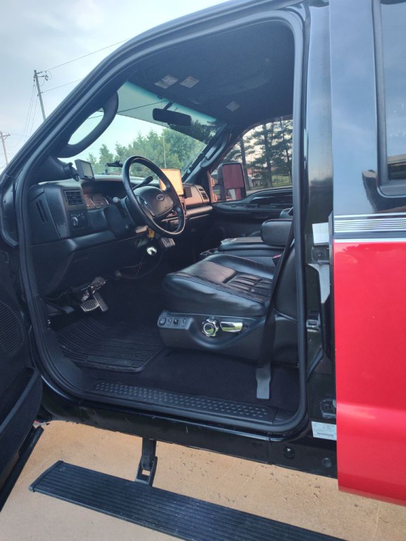 2004 Ford F-250 Image 5