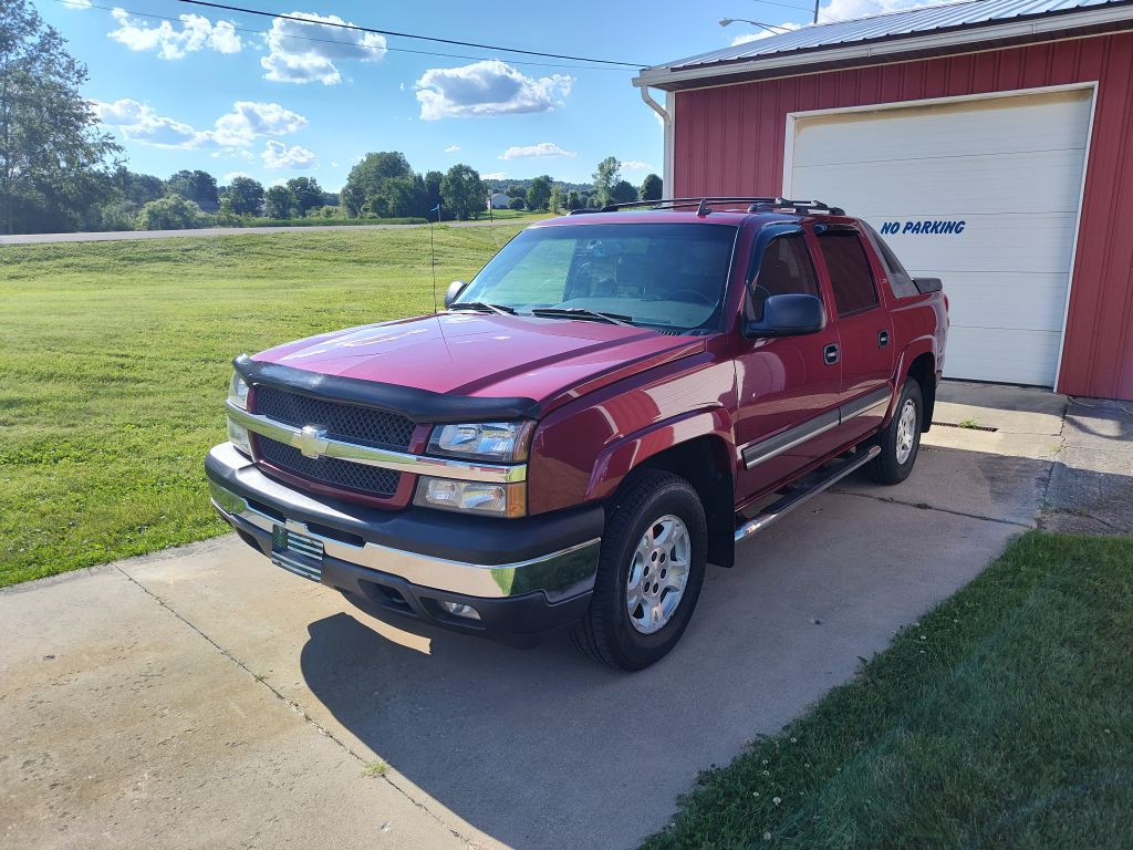 2006 Chevrolet Avalanche Image 1