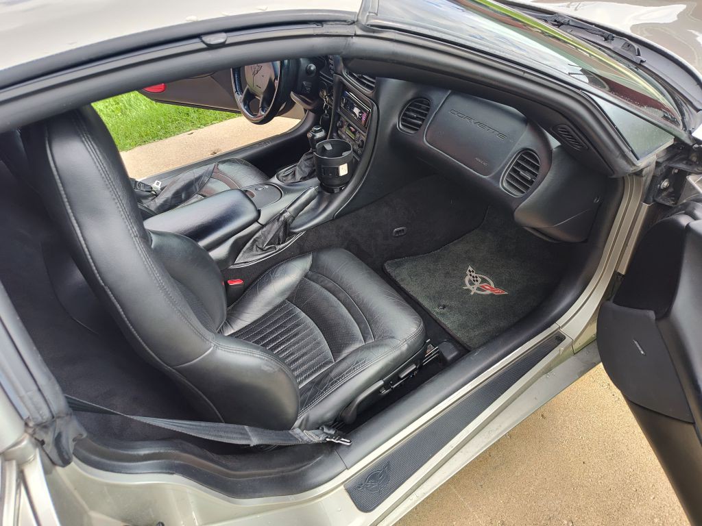 2000 Chevrolet Corvette Image 6