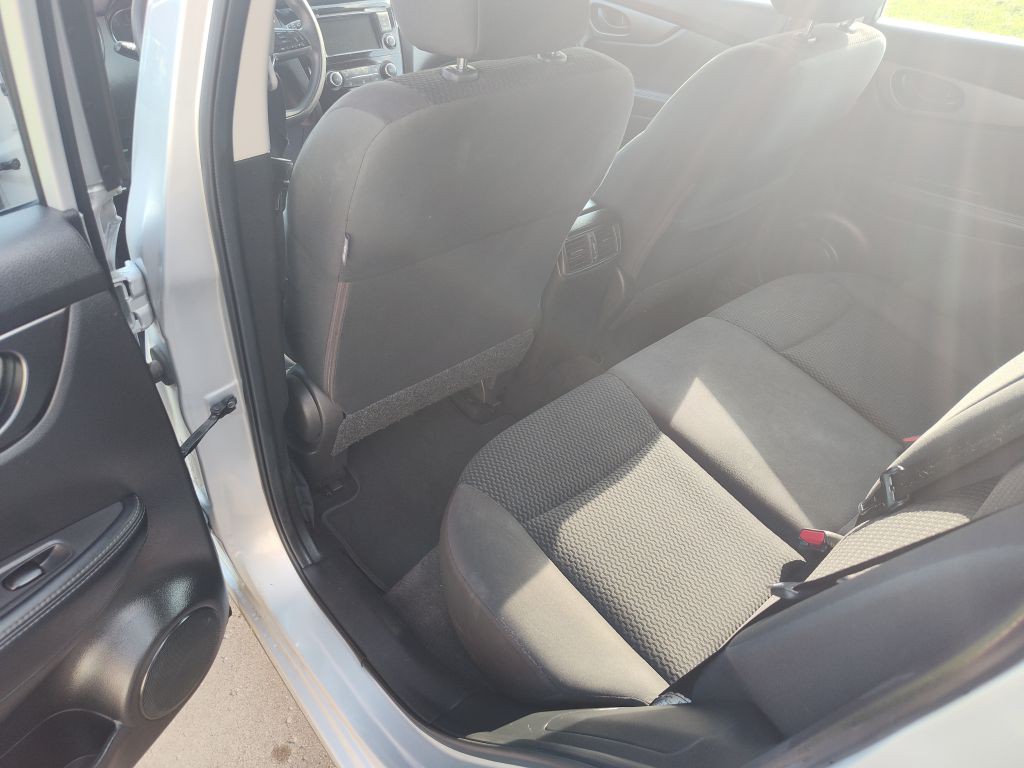 2019 Nissan Rogue Image 6