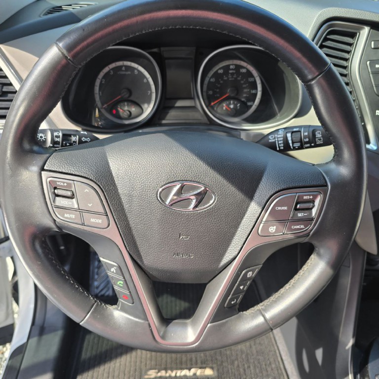 2014 Hyundai Santa Fe Sport Image 9