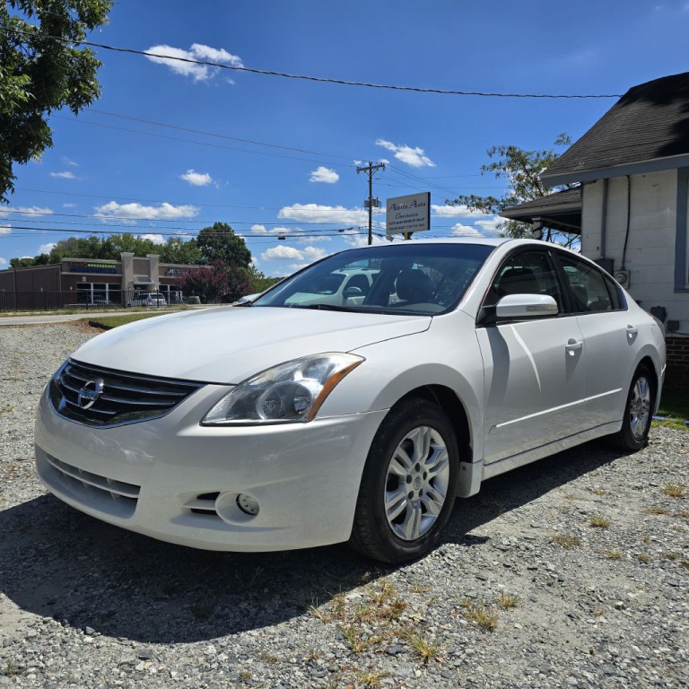 2012 Nissan Altima Image 1