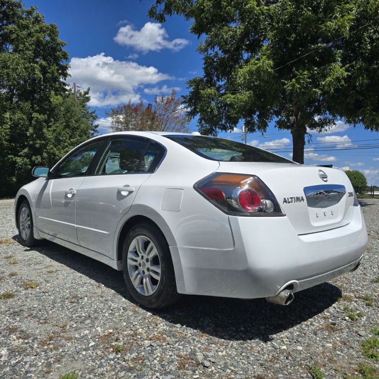 2012 Nissan Altima Image 6