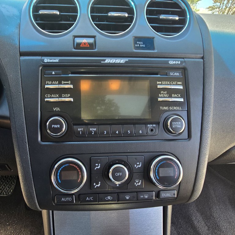 2012 Nissan Altima Image 11
