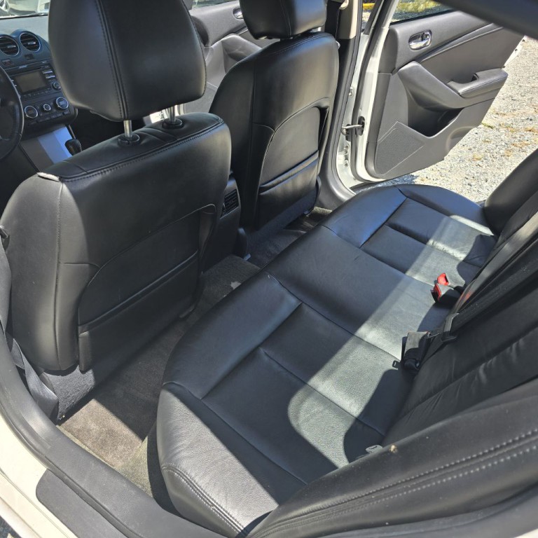 2012 Nissan Altima Image 15