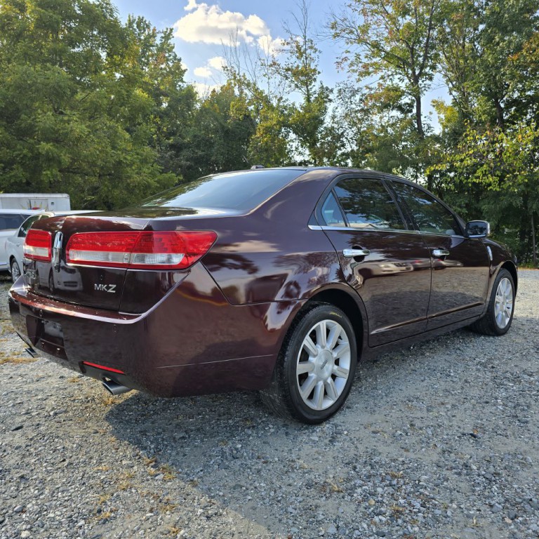 2011 Lincoln MKZ Image 4