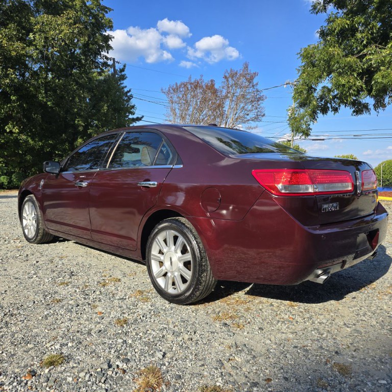 2011 Lincoln MKZ Image 6