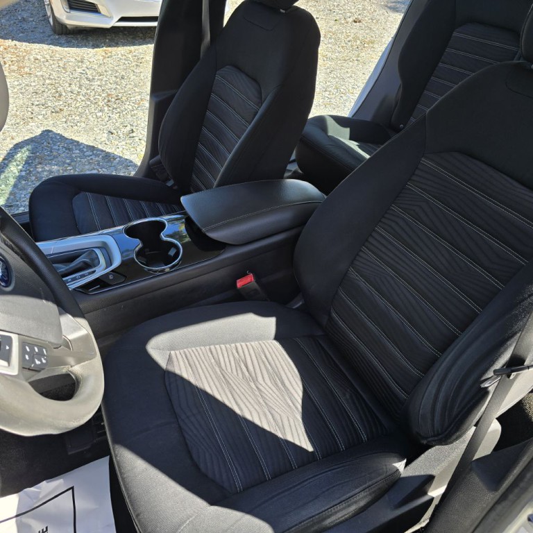 2016 Ford Fusion Image 10