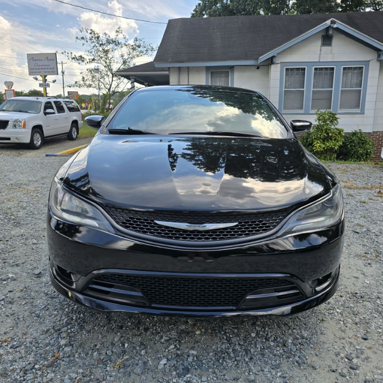 2015 Chrysler 200 Image 17