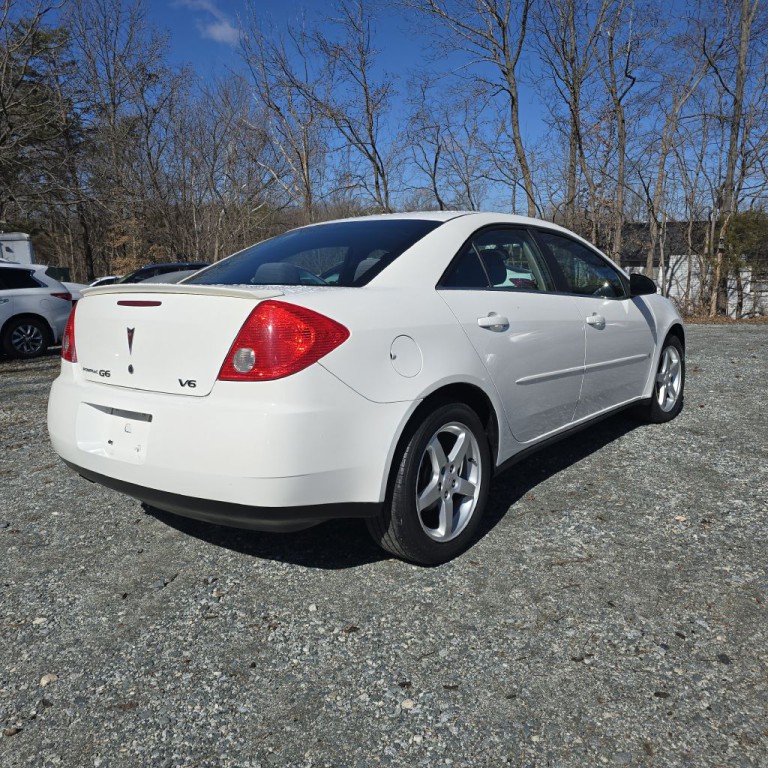 2008 Pontiac G6 Image 4