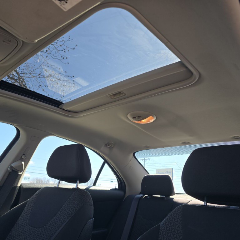 2008 Pontiac G6 Image 13