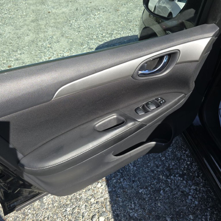 2018 Nissan Sentra Image 7