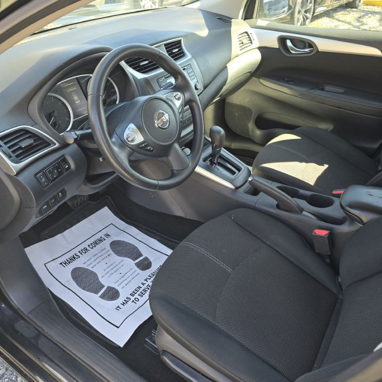 2018 Nissan Sentra Image 8