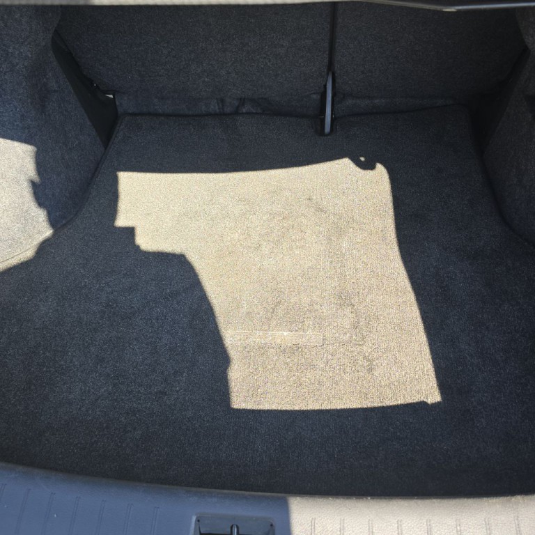 2018 Nissan Sentra Image 16