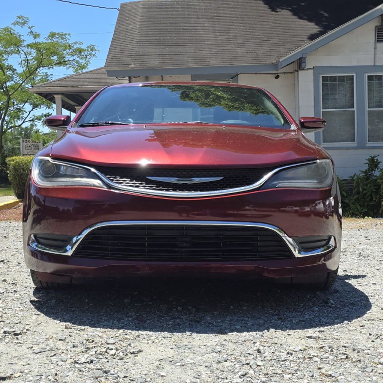 2015 Chrysler 200 Image 1