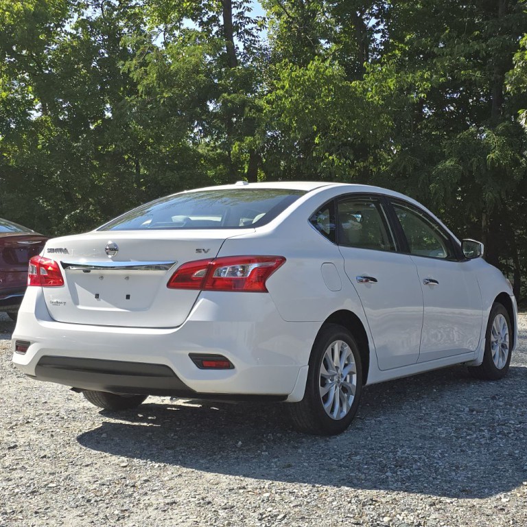 2016 Nissan Sentra Image 4