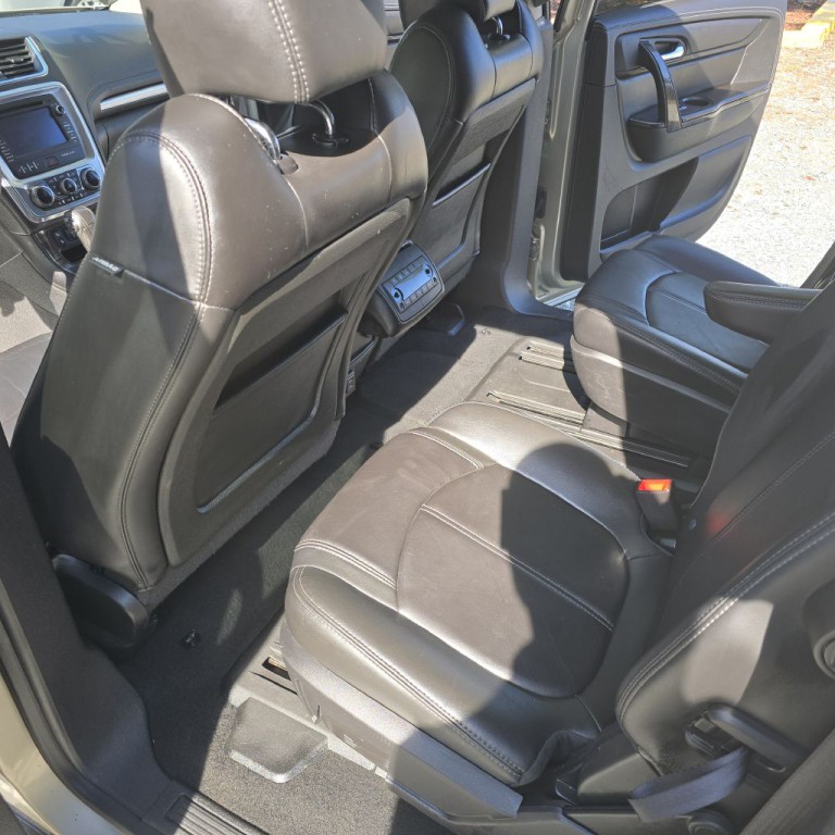 2015 GMC Acadia Image 11