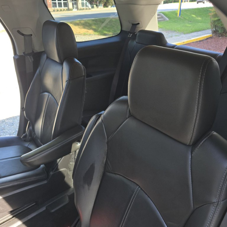 2015 GMC Acadia Image 12