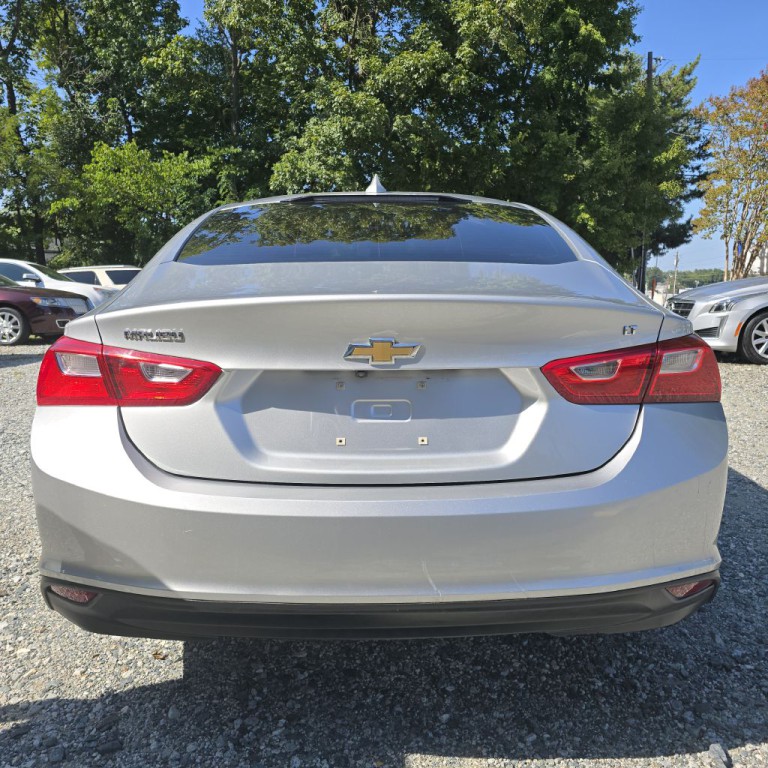 2016 Chevrolet Malibu Image 5