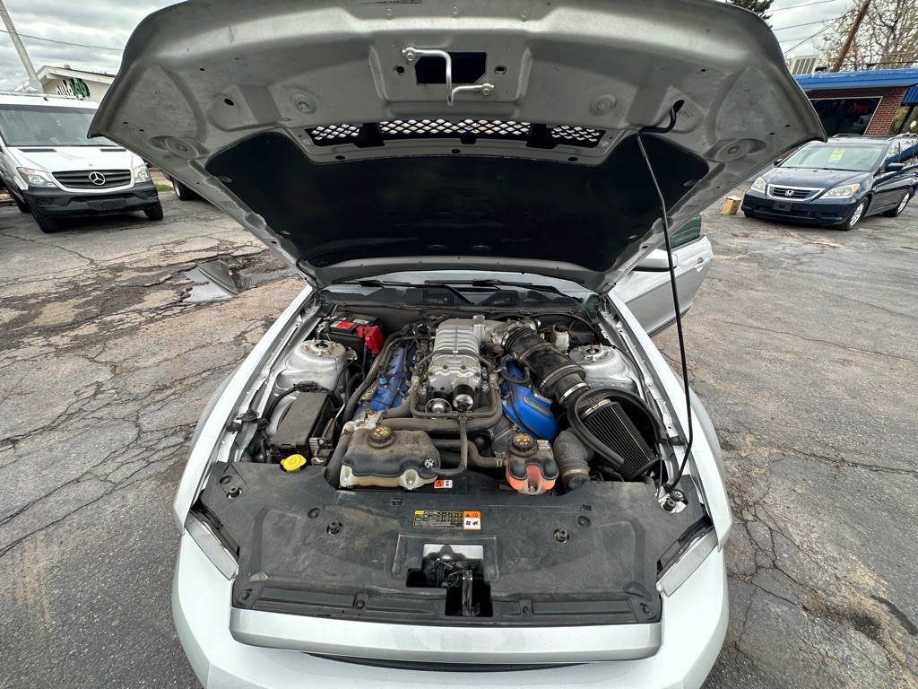 2011 Ford Mustang Image 12