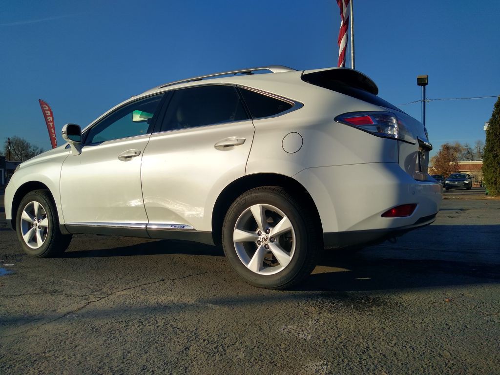 2011 Lexus RX 450h Image 3
