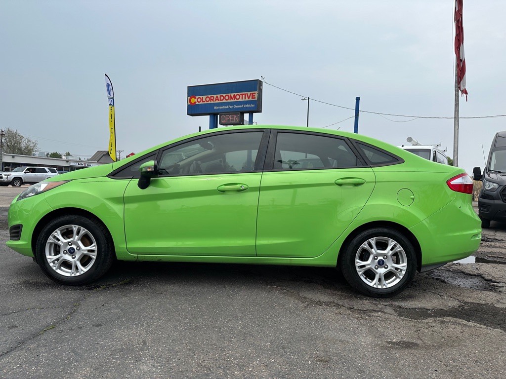 2014 Ford Fiesta Image 2