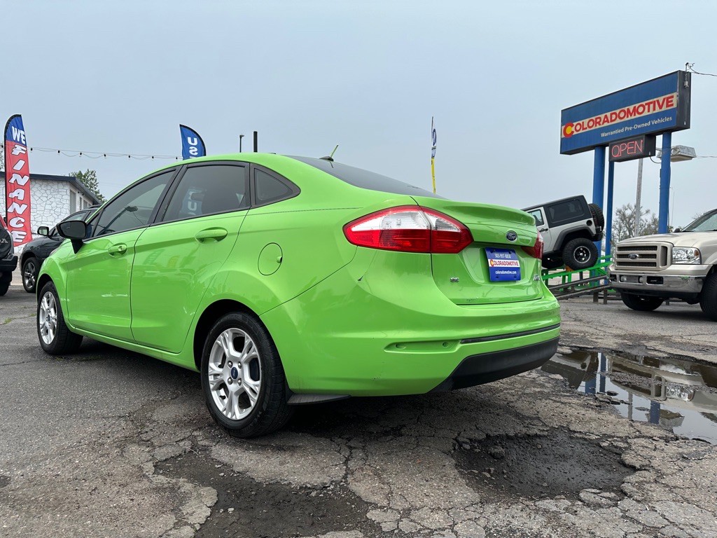 2014 Ford Fiesta Image 3
