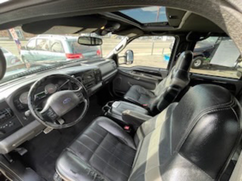 2005 Ford F-250 Image 8