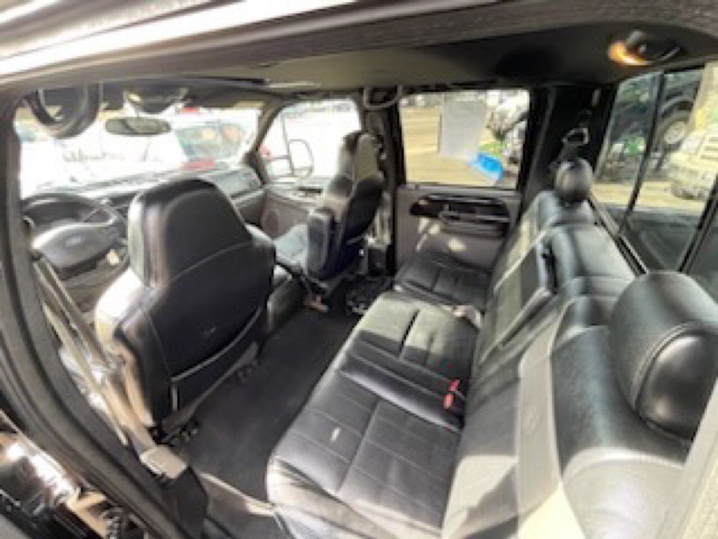 2005 Ford F-250 Image 10