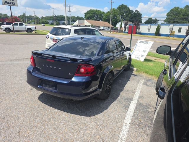 2014 Dodge Avenger Image 4