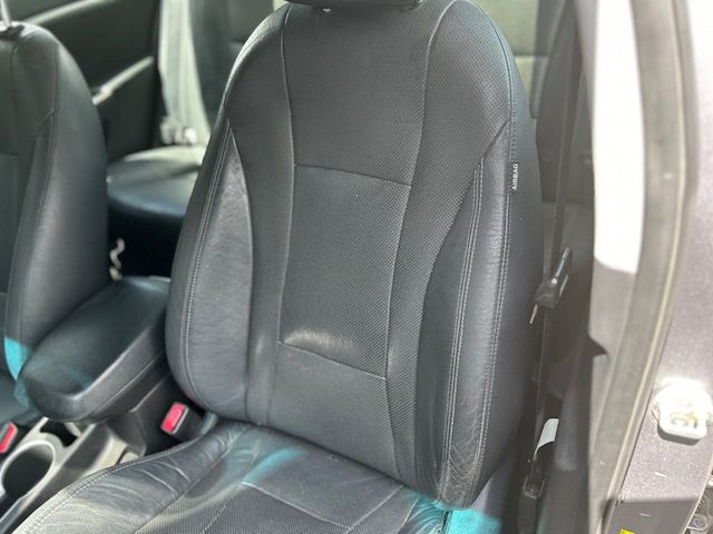 2013 Hyundai Elantra Image 9