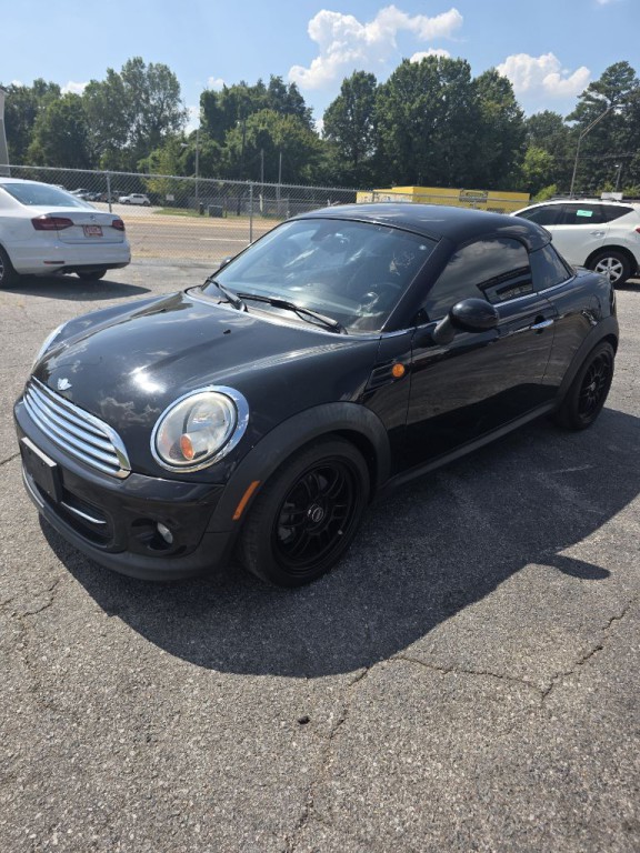 2014 MINI Cooper Image 2