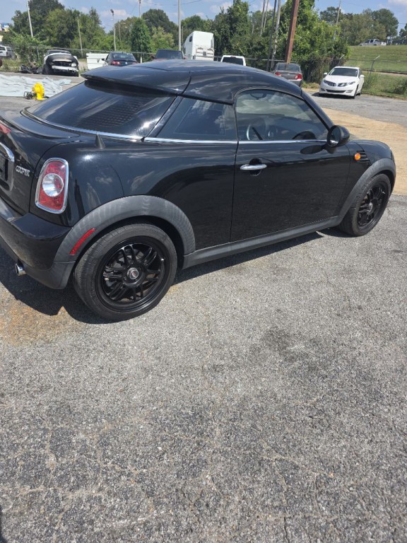 2014 MINI Cooper Image 3