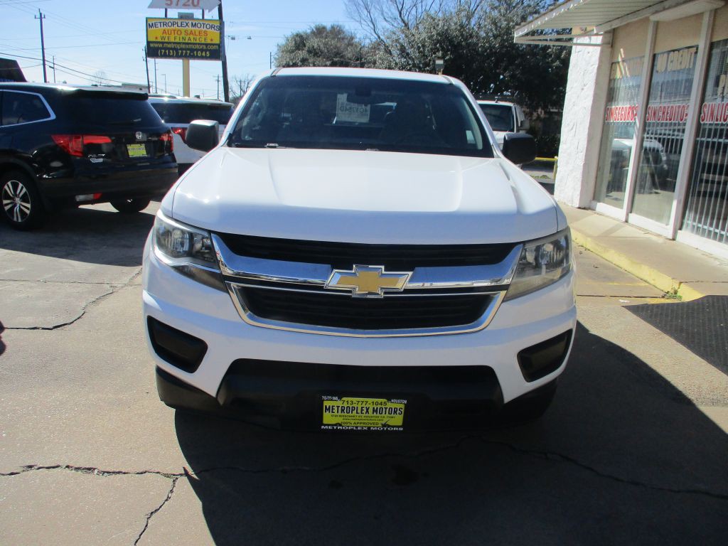 2015 Chevrolet Colorado Image 2