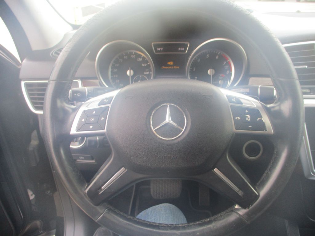 2015 Mercedes-Benz M-Class Image 10